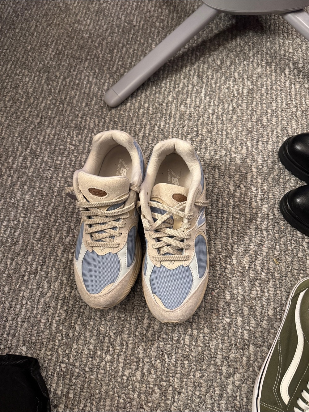 New Balance Beige and Light Blue Men's Sneakers